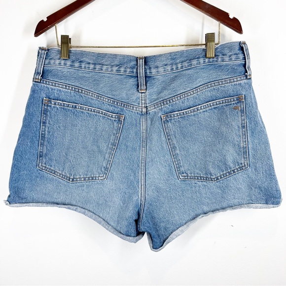 Madewell Curvy Relaxed Denim Shorts - Picture 3 of 6